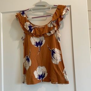 Old Navy ruffle tank